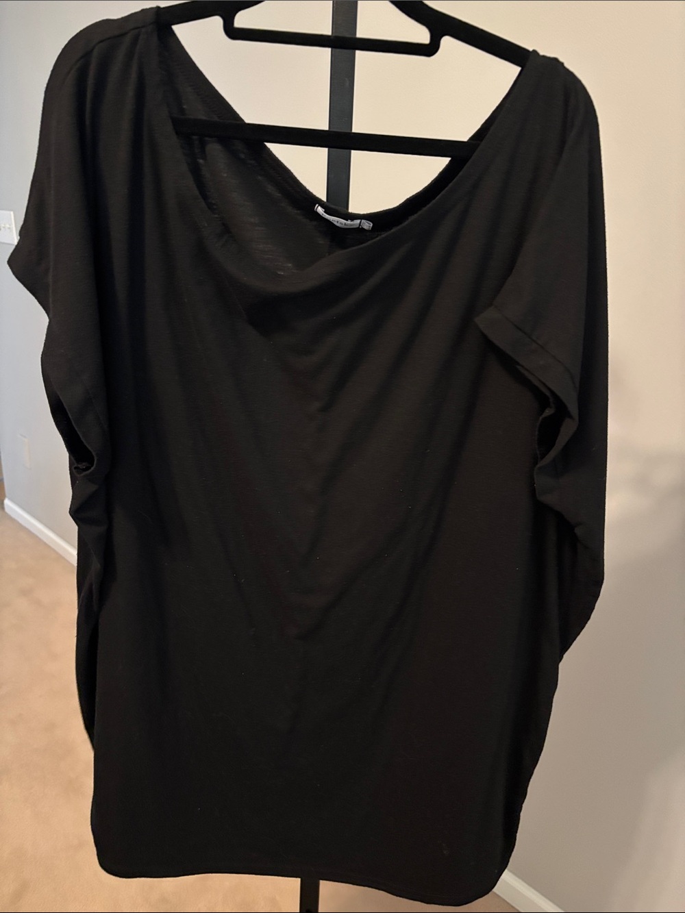 POETSKY SHORT SLEEVE TOP